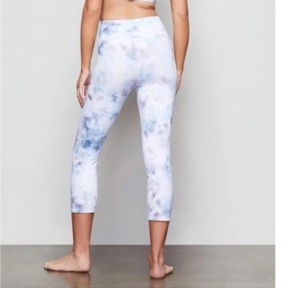 Good American Cloud Tie Dye Leggings – Size 1 – NWOT $99 - Picture 2 of 7